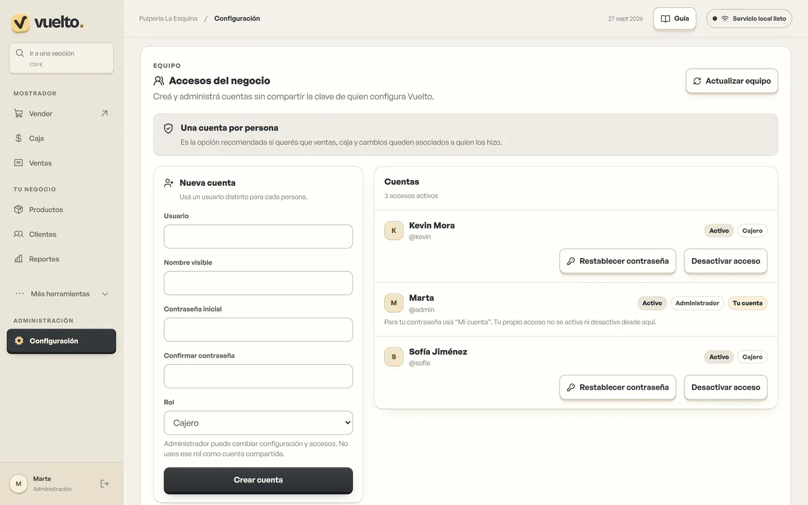 Lista de cuentas con la dueña y dos cajeros